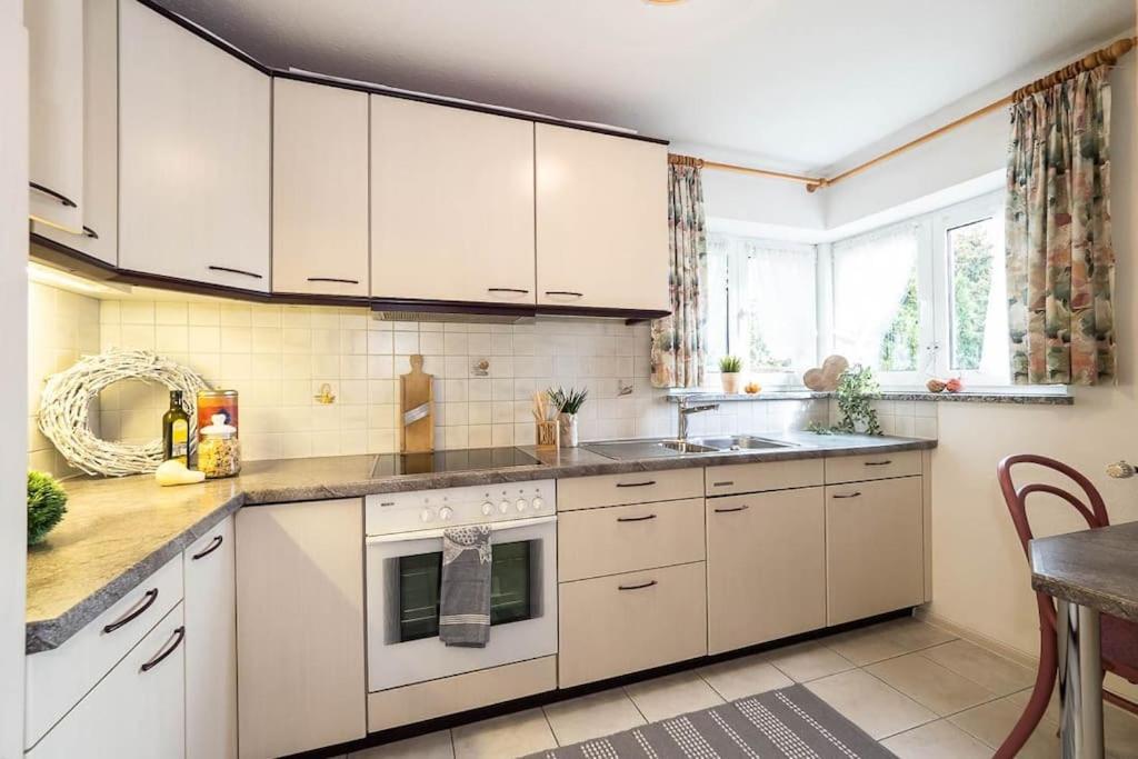Ferienwohnung Julija Riedheim Hilzingen Exterior photo